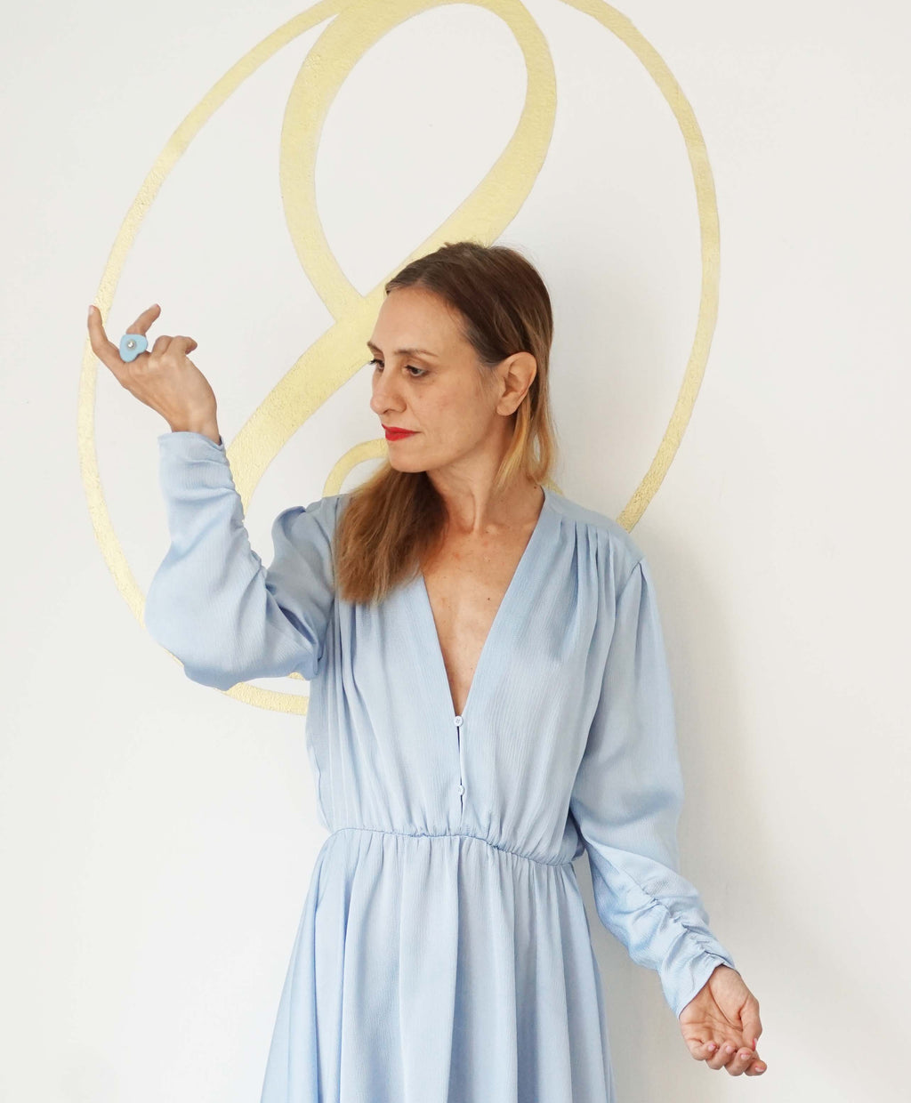 Abito corto Maje Revolver con scollatura a V celeste