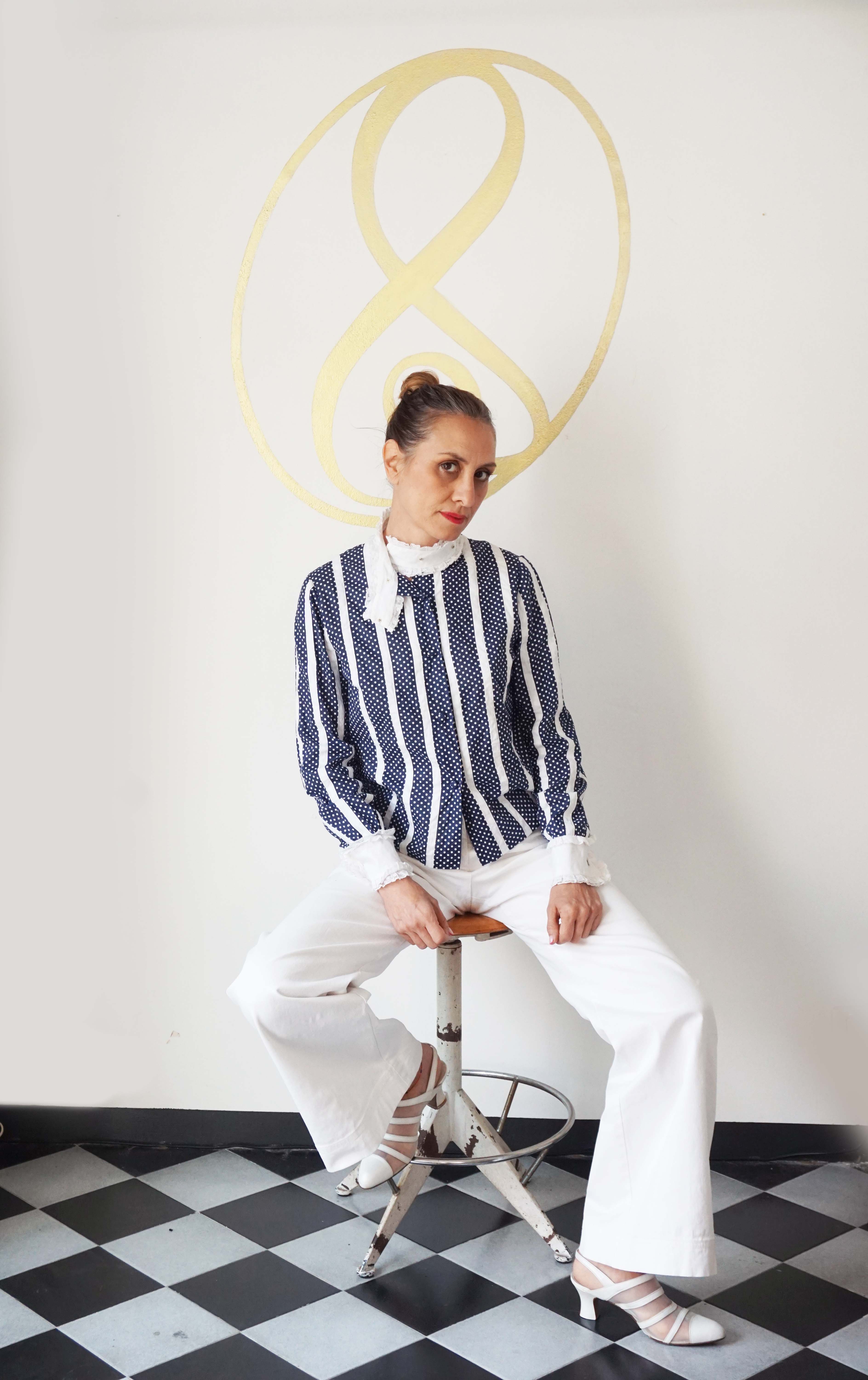 Camicia vintage a pois con pizzo in stile Edoardiano