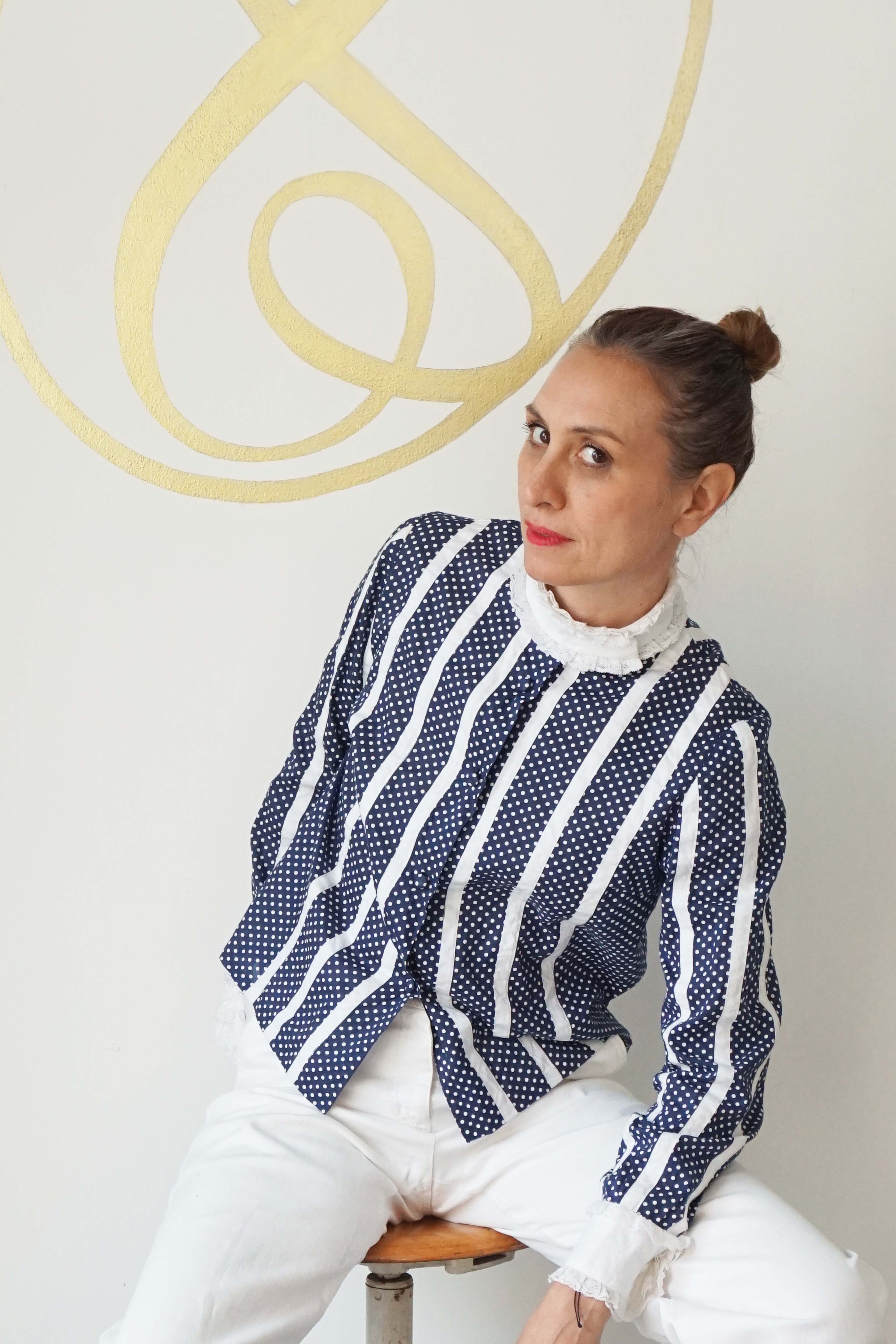 Camicia vintage a pois con pizzo in stile Edoardiano