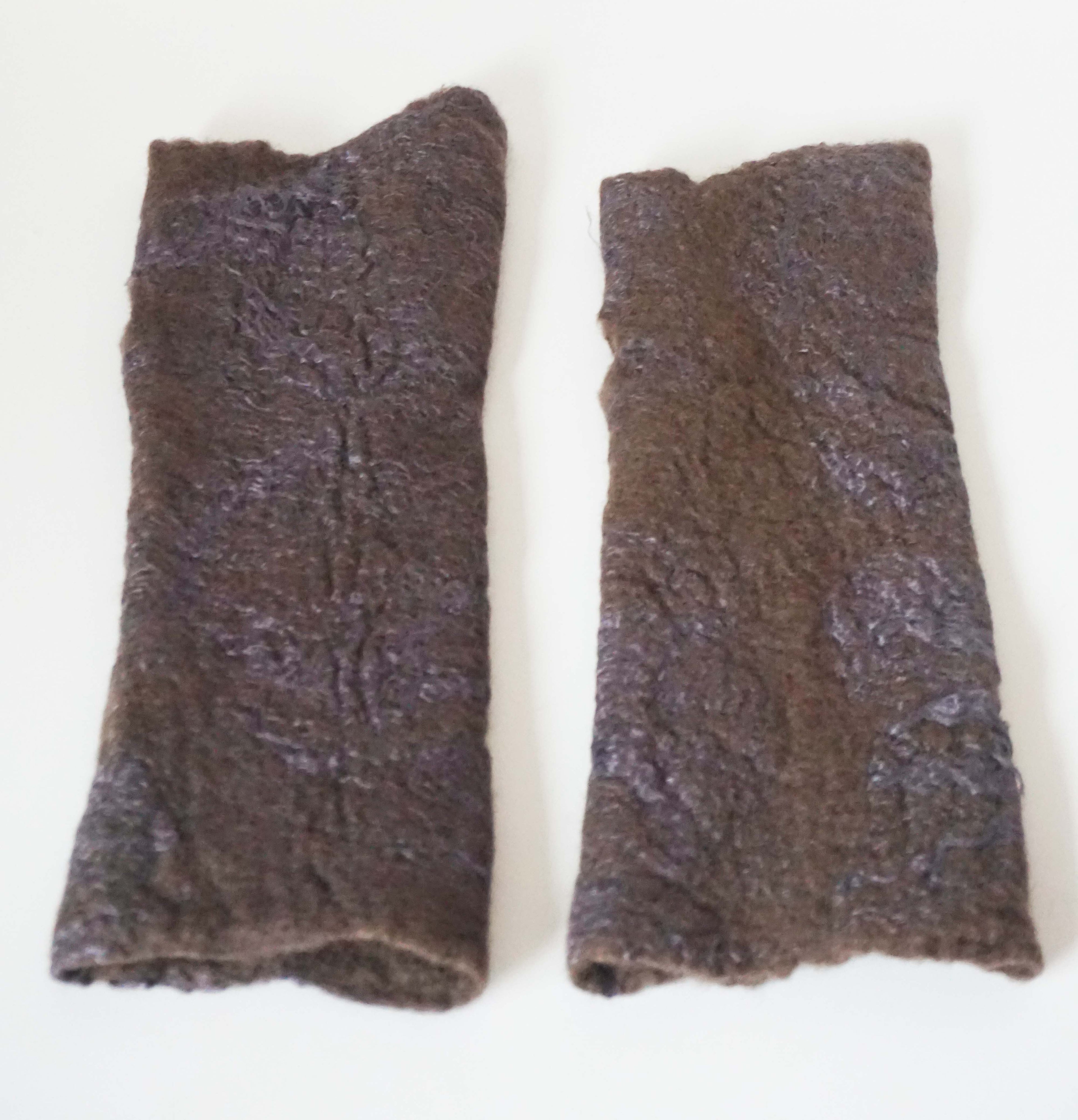 Guanti senza dita in feltro lavorato