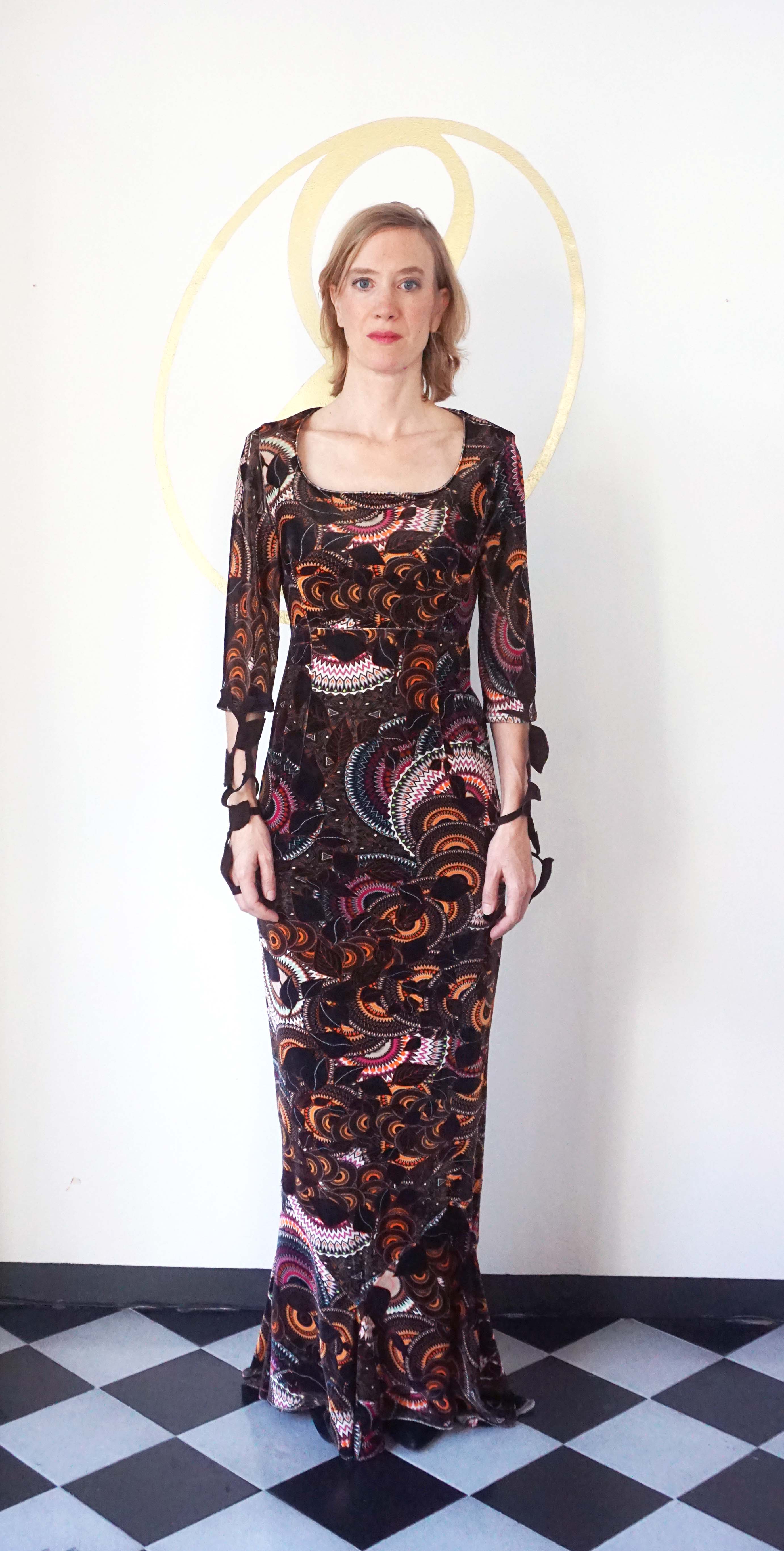 Abito in ciniglia stampata "foglie", design Lo Spazio dell'Arte e Sartoria