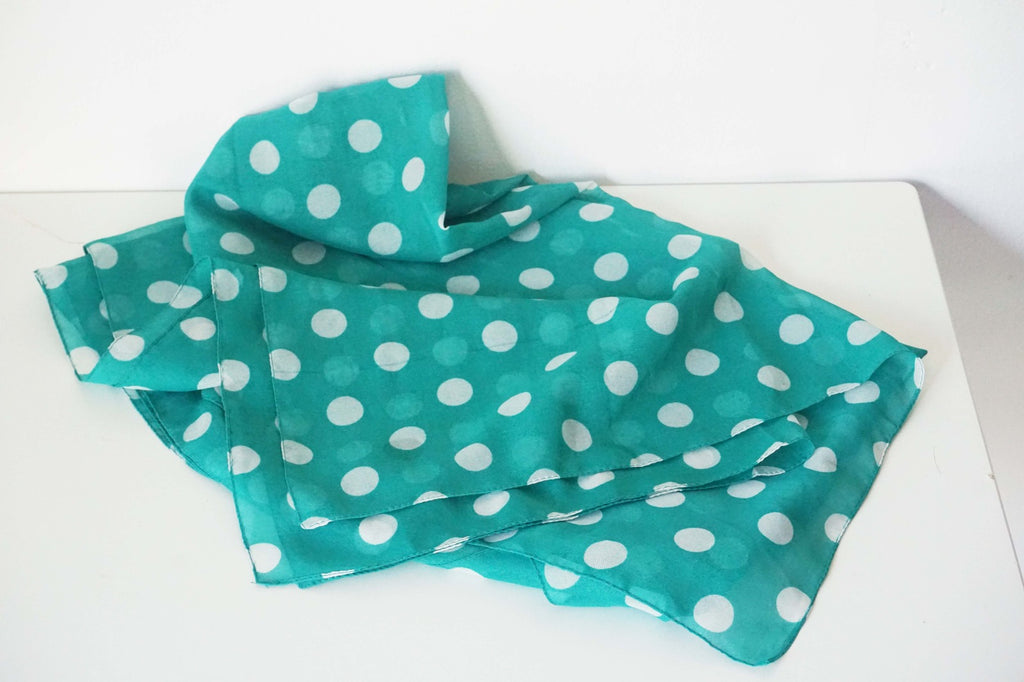 Foulard a pois